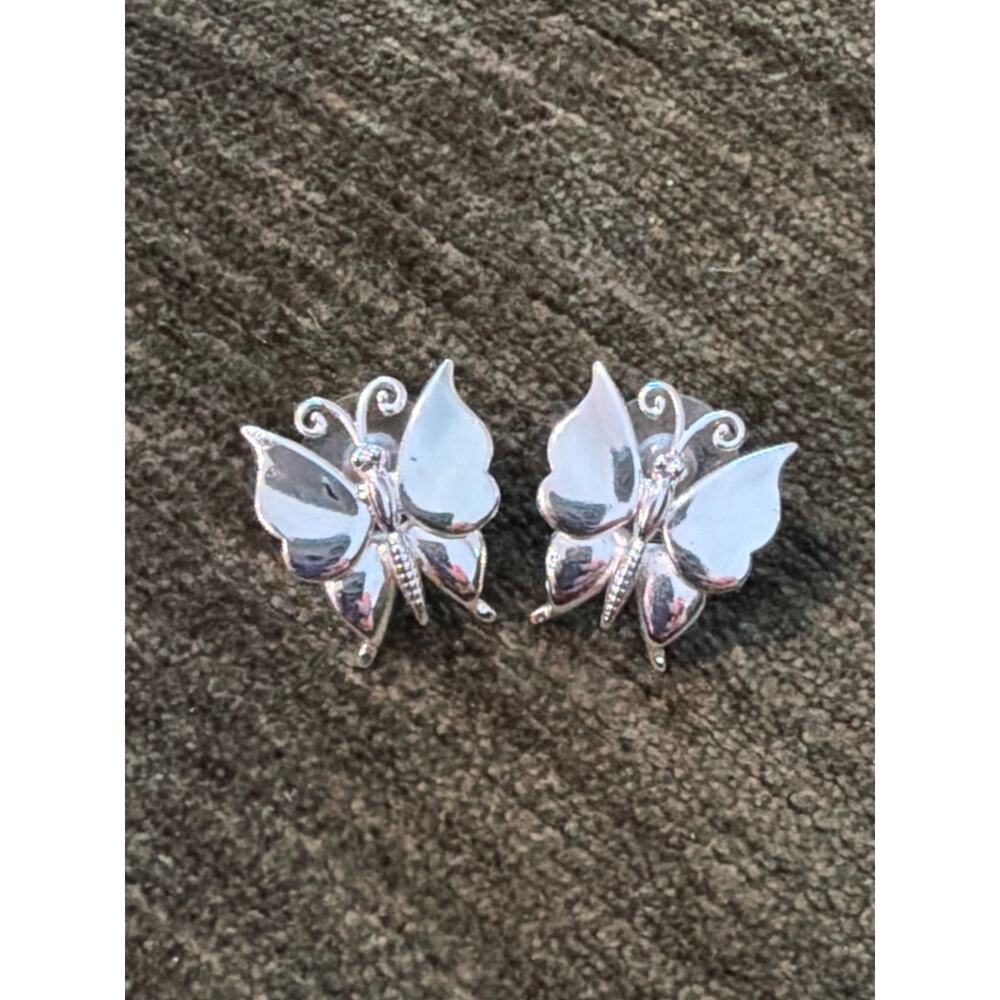 Vintage Best silver tone butterfly earrings